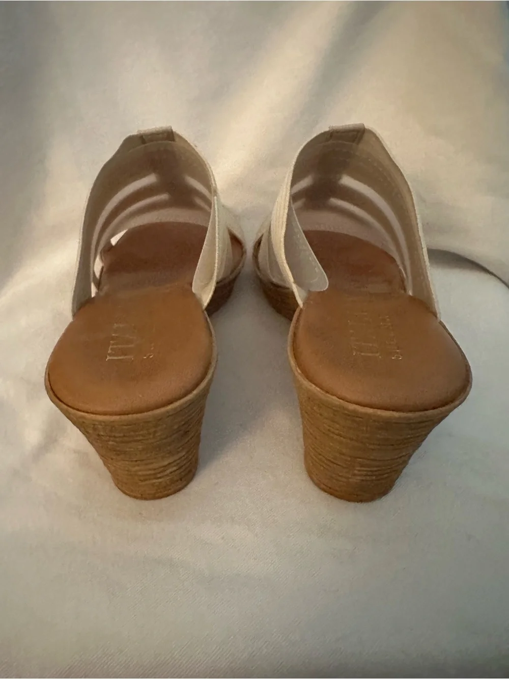Italian Shoemakers Italy Wedge Slide Sandals Women's Size 8 Beige Elastic